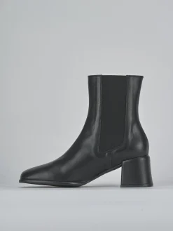 Stivaletti tacco 5cm pelle nero