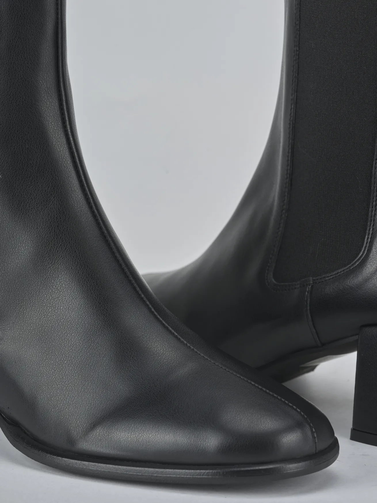 Stivaletti tacco 5cm pelle nero