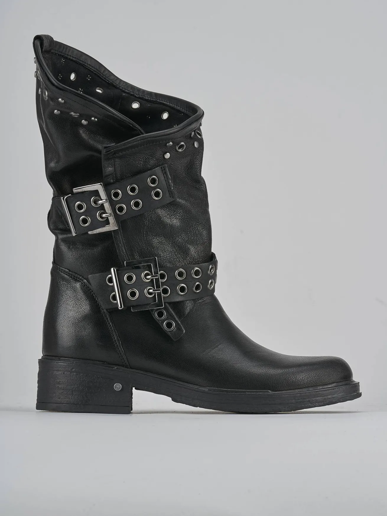 Stivaletti tacco 3cm pelle nero