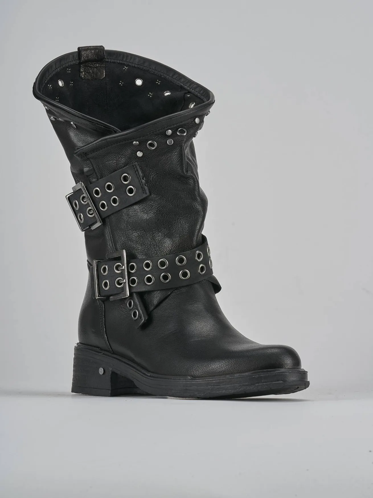 Stivaletti tacco 3cm pelle nero