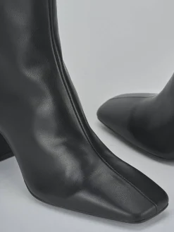 Stivaletti tacco 7cm pelle nero