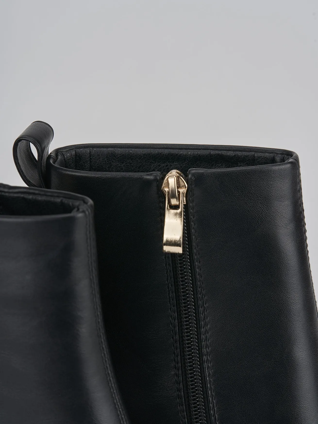 Stivaletti tacco 8cm pelle nero