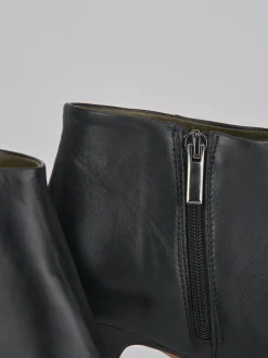 Stivaletti tacco 7cm pelle nero