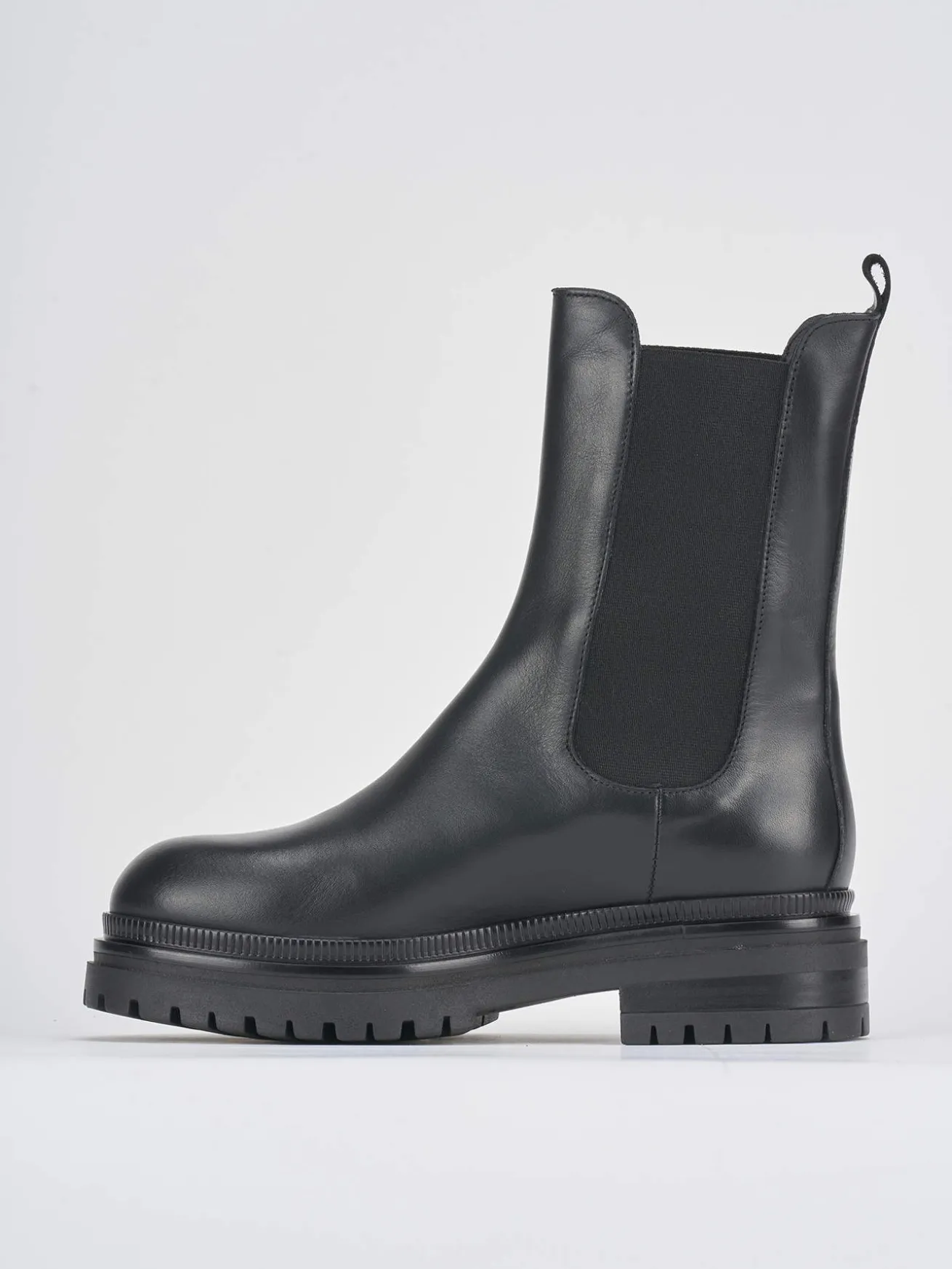 Stivaletti tacco 3cm pelle nero