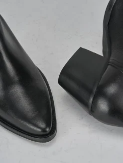 Stivaletti tacco 7cm pelle nero