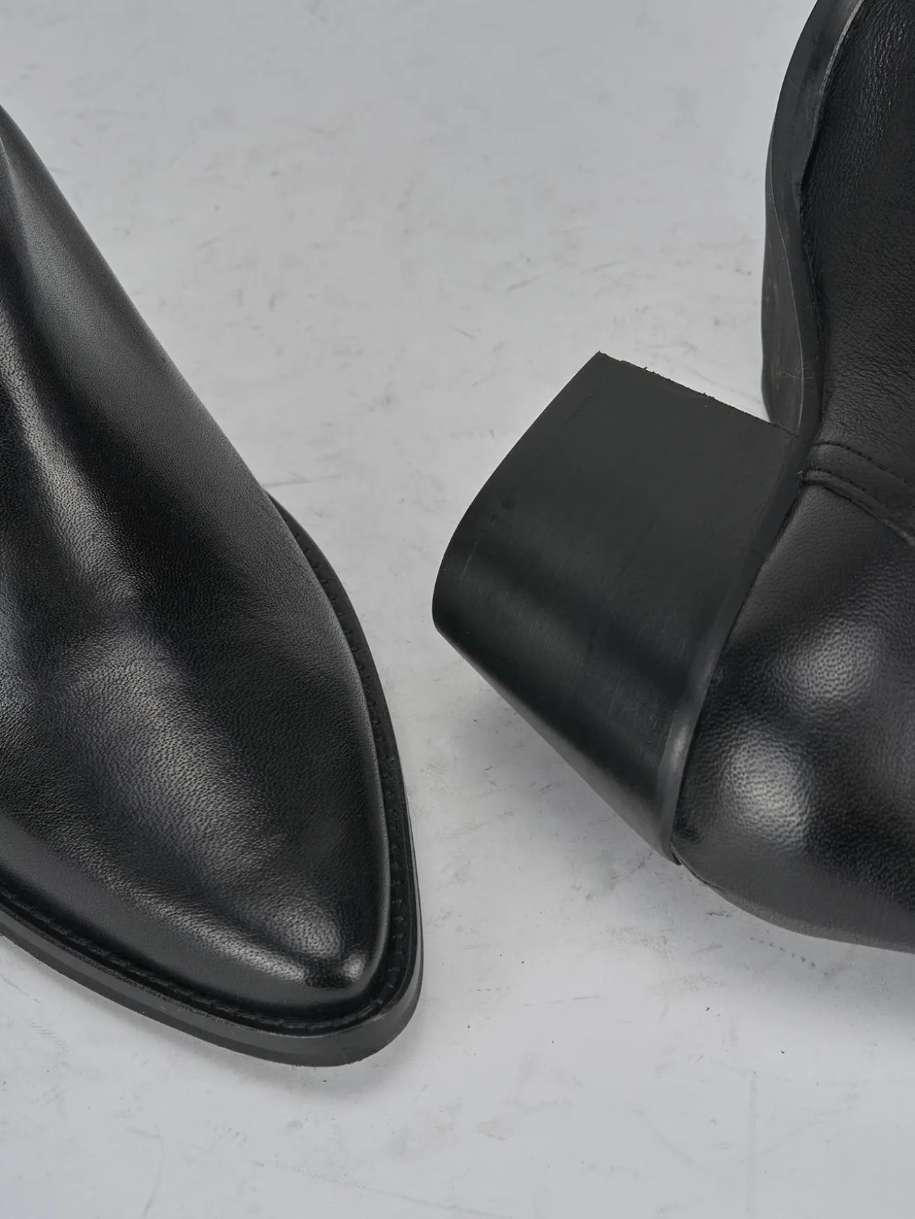 Stivaletti tacco 7cm pelle nero