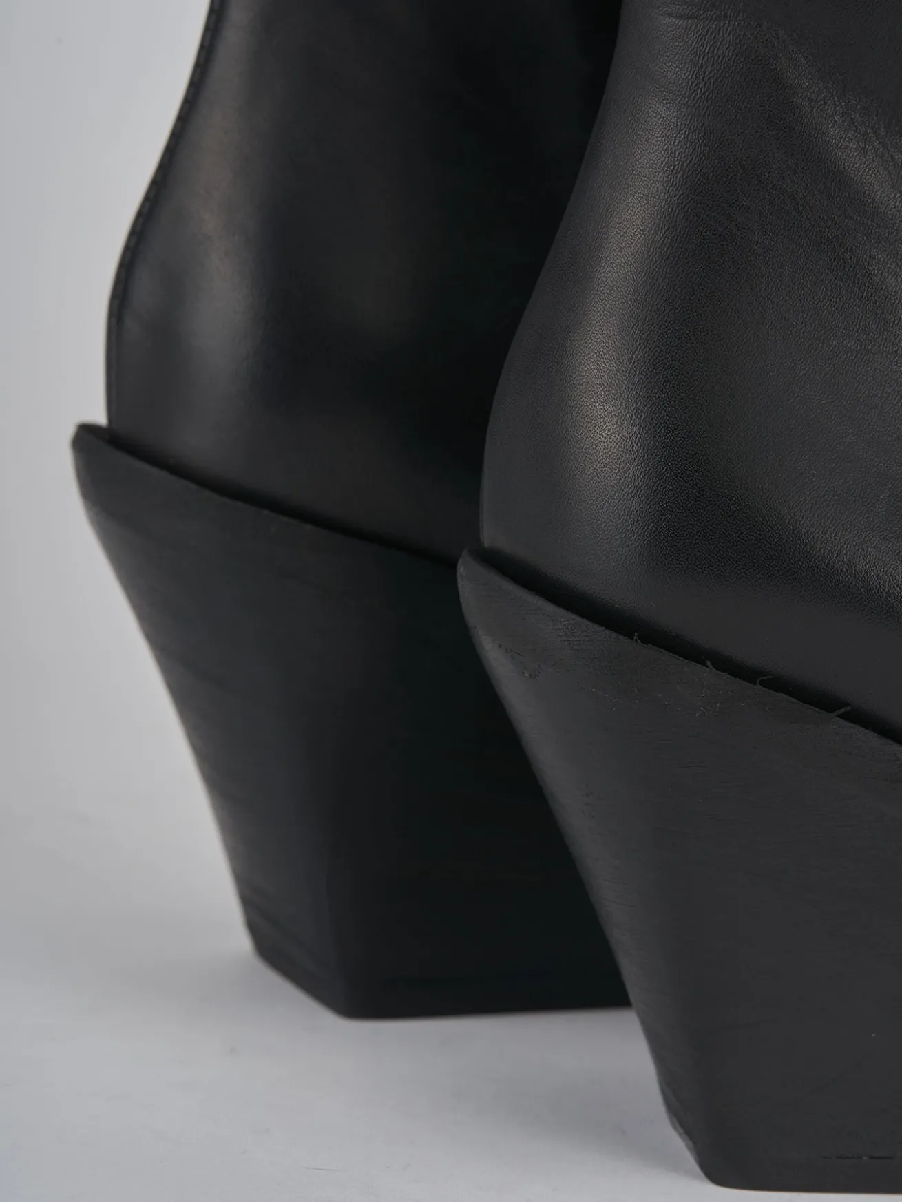 Stivaletti tacco 7cm pelle nero