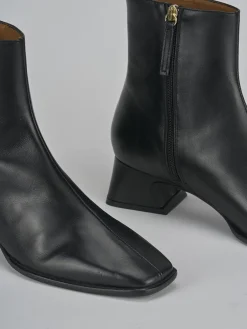 Stivaletti tacco 5cm pelle nero