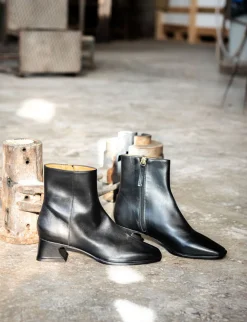 Stivaletti tacco 5cm pelle nero