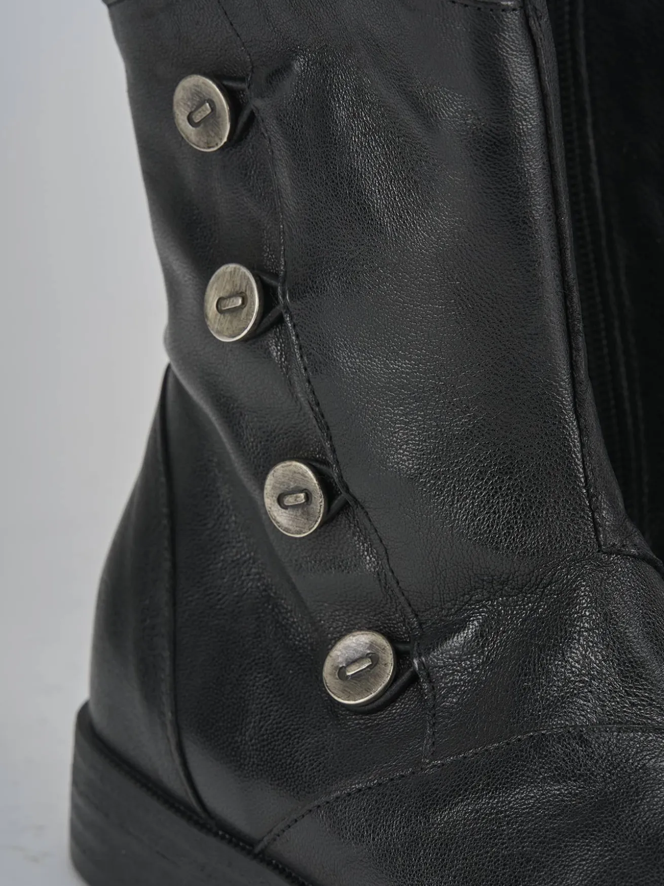 Stivaletti tacco 2cm pelle nero