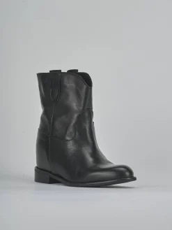 Stivaletti tacco 2cm pelle nero