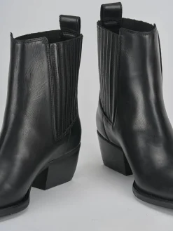 Stivaletti tacco 3cm pelle nero