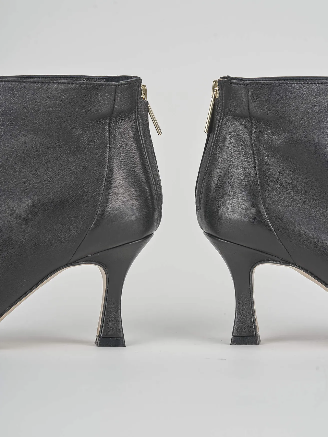 Stivaletti tacco 7cm pelle nero