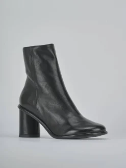 Stivaletti tacco 6cm pelle nero