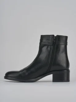 Stivaletti tacco 5cm pelle nero