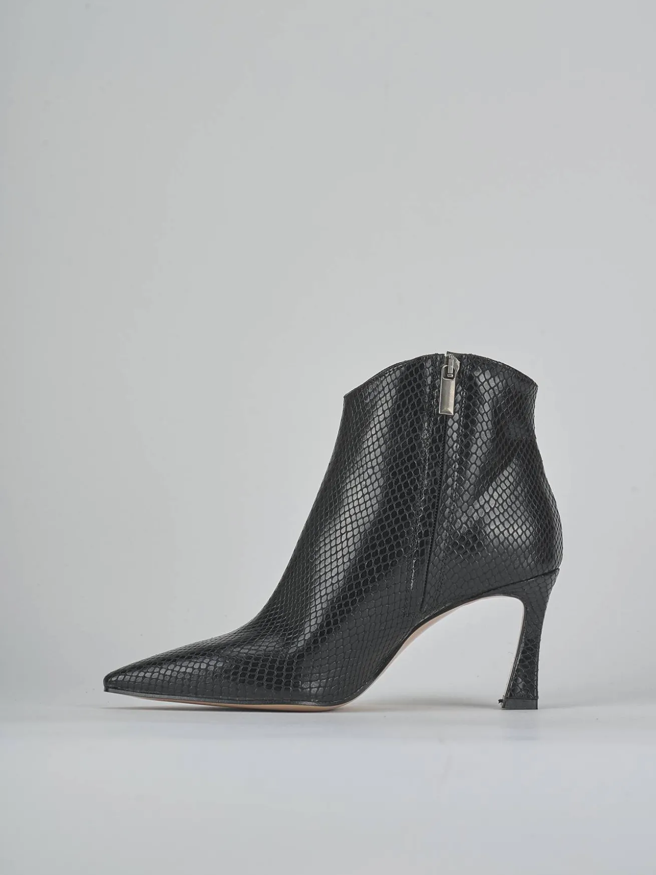 Stivaletti tacco 8cm pitone nero