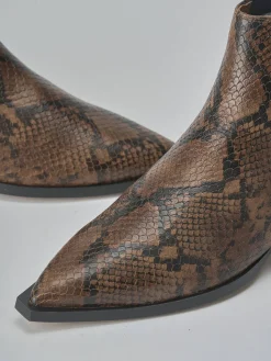 Stivaletti tacco 2cm pitone marrone