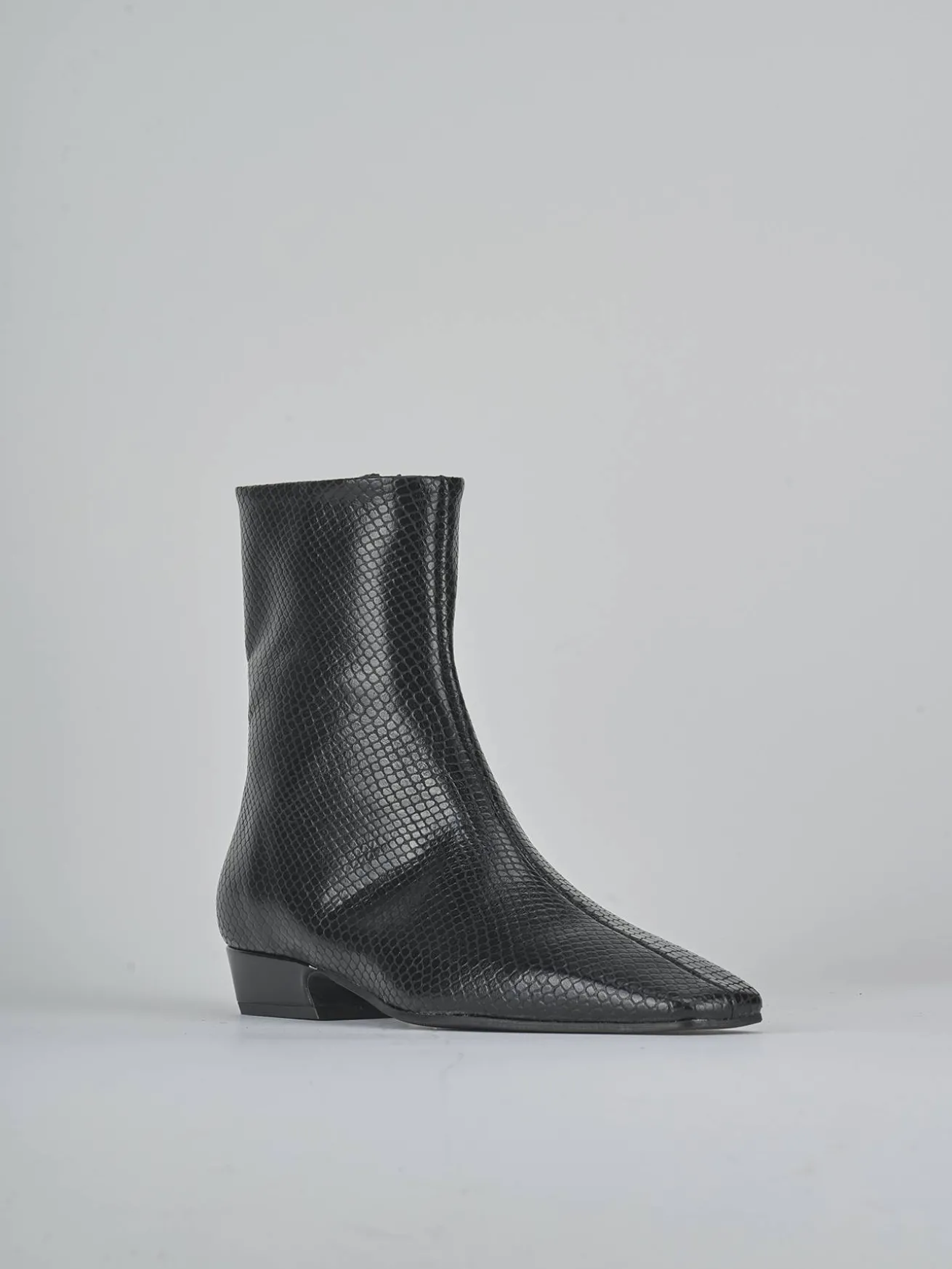 Stivaletti tacco 3cm pitone nero