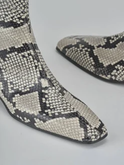 Stivaletti tacco 3cm pitone beige