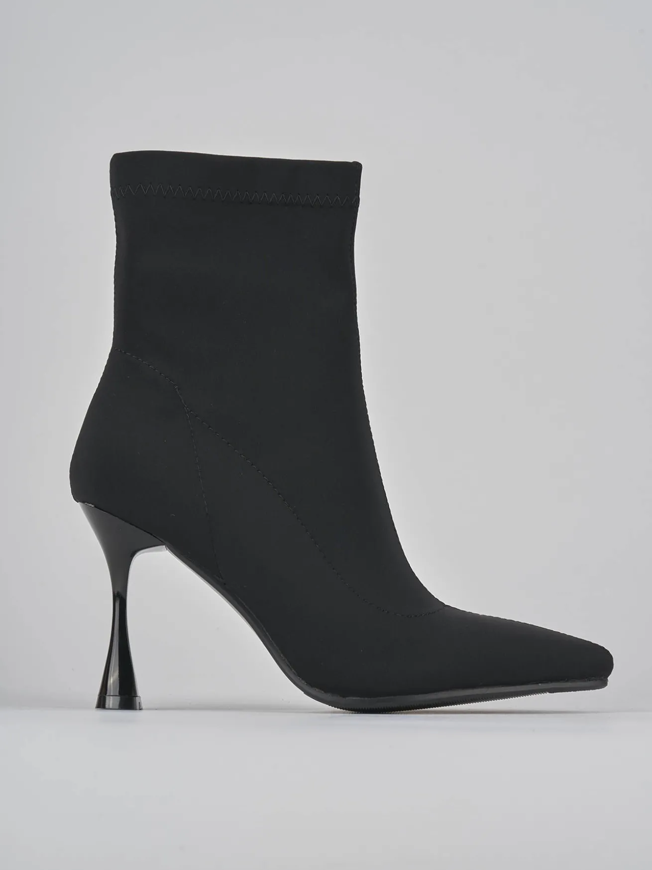 Stivaletti tacco 7cm tessuto nero