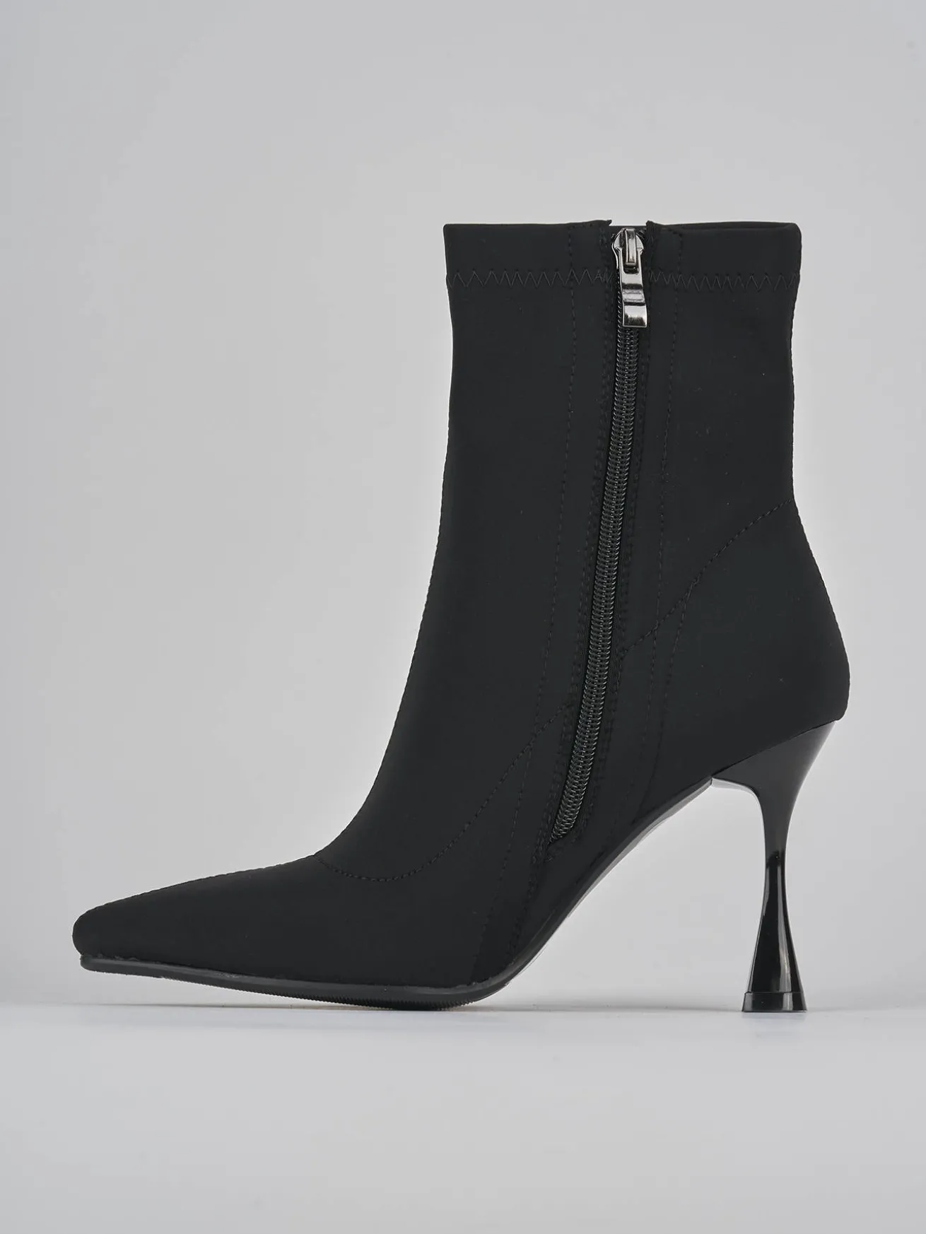 Stivaletti tacco 7cm tessuto nero