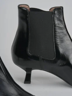 Stivaletti tacco 5cm vernice nero