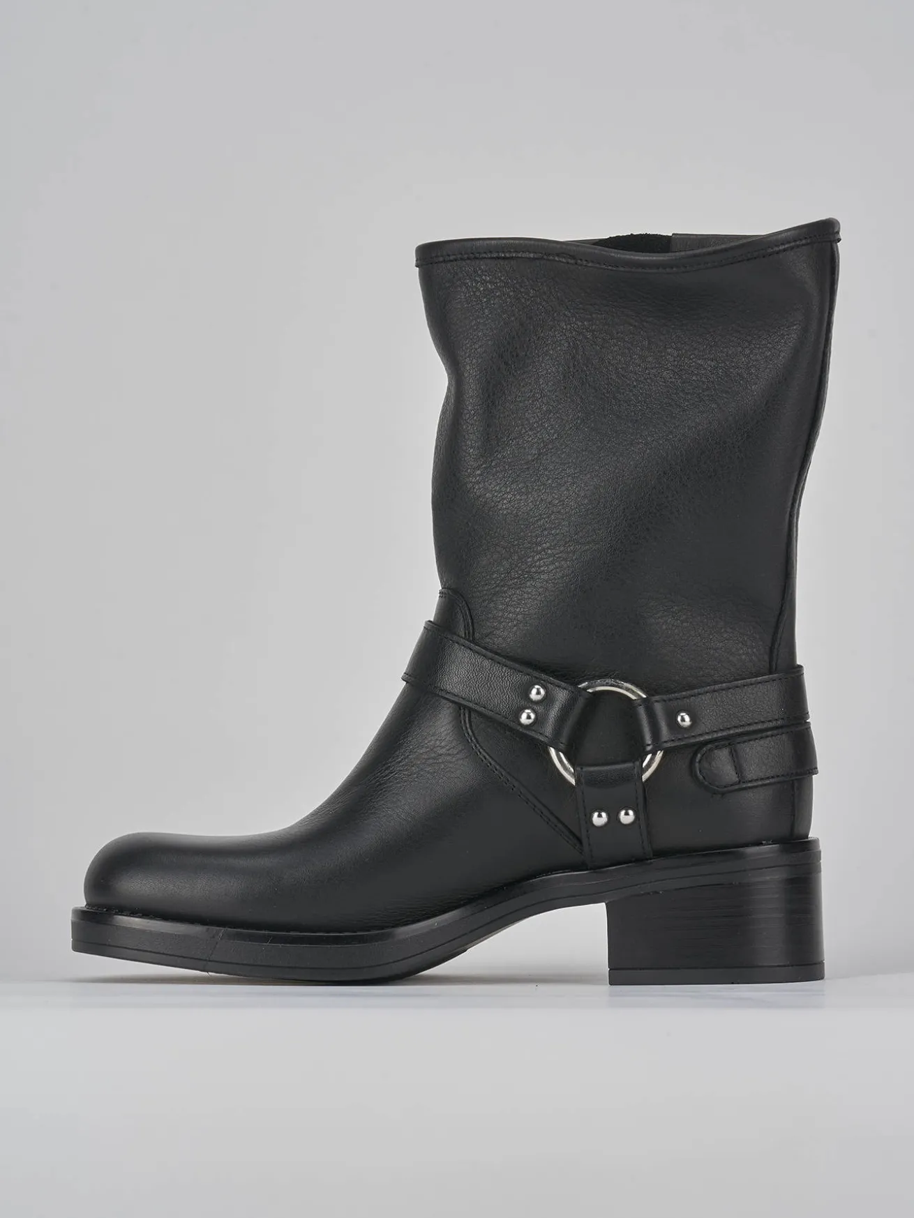 Stivaletto biker tacco 2 cm nero pelle