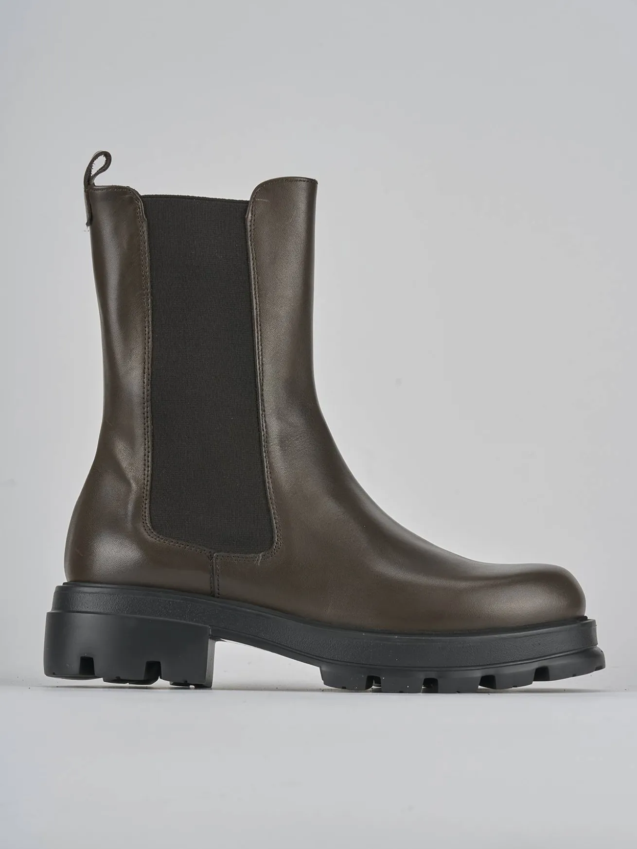 Stivaletto tacco 2 cm testa pelle