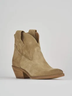 Stivaletto texano tacco 5 cm beige camoscio
