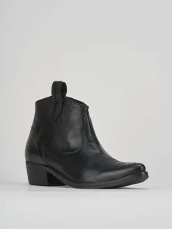 Stivaletto texano tacco 3 cm nero pelle