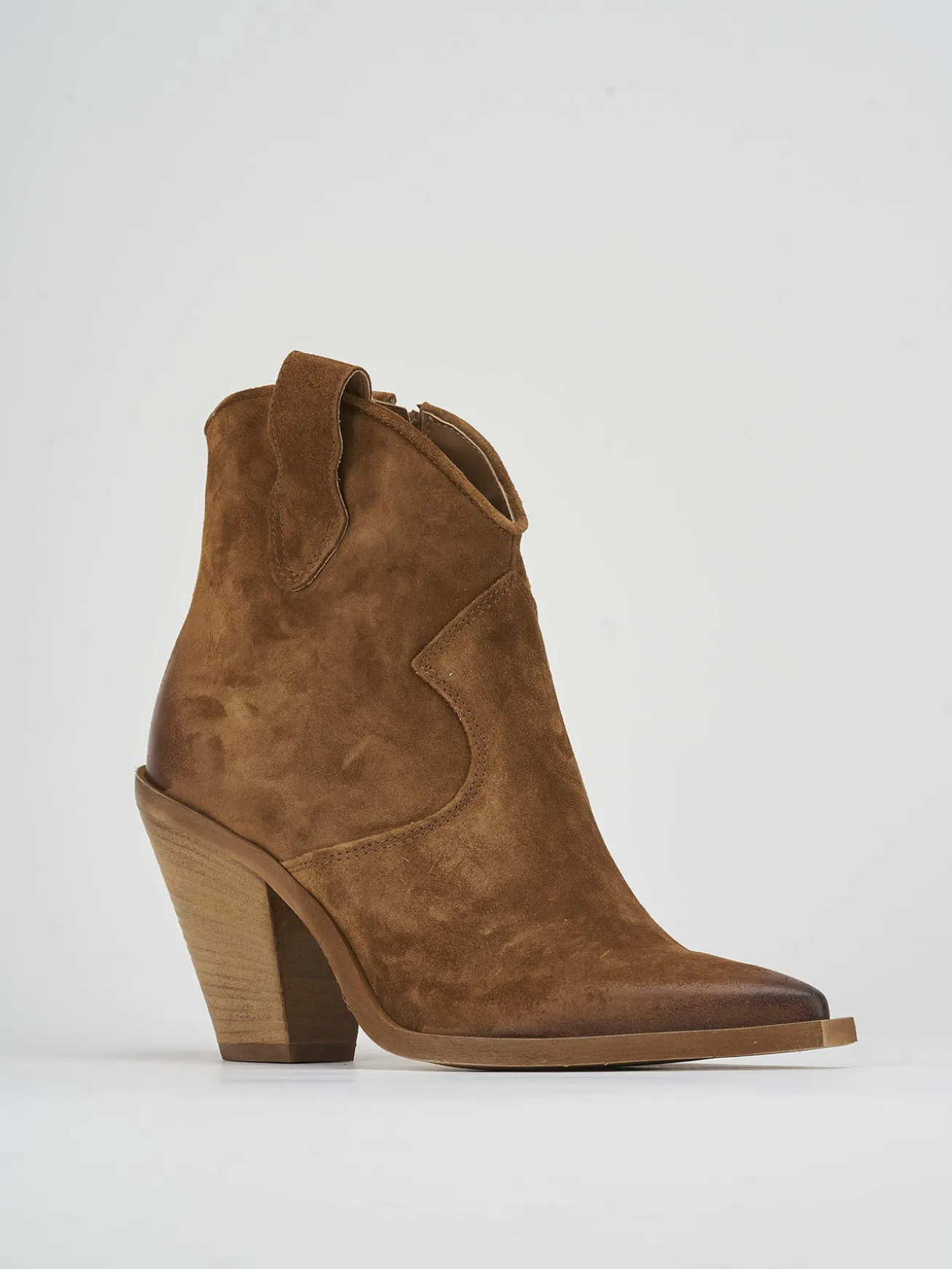 Stivaletto texano tacco 7 cm marrone camoscio