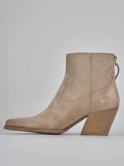 Stivaletto texano tacco 6 cm beige camoscio