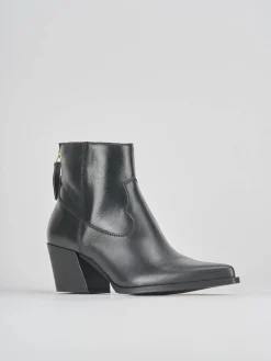 Stivaletto texano tacco 6 cm nero pelle