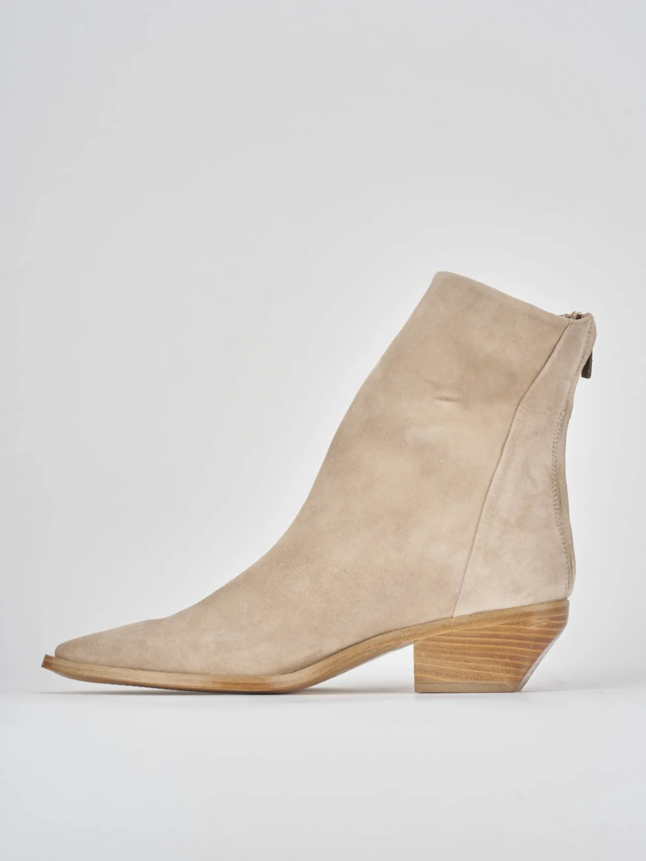 Stivaletto texano tacco 3 cm beige camoscio