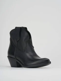 Stivaletto texano tacco 5 cm nero pelle