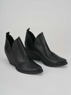Stivaletto texano tacco 6 cm nero pelle