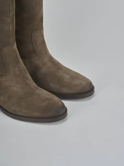 Stivali tacco 2cm camoscio beige