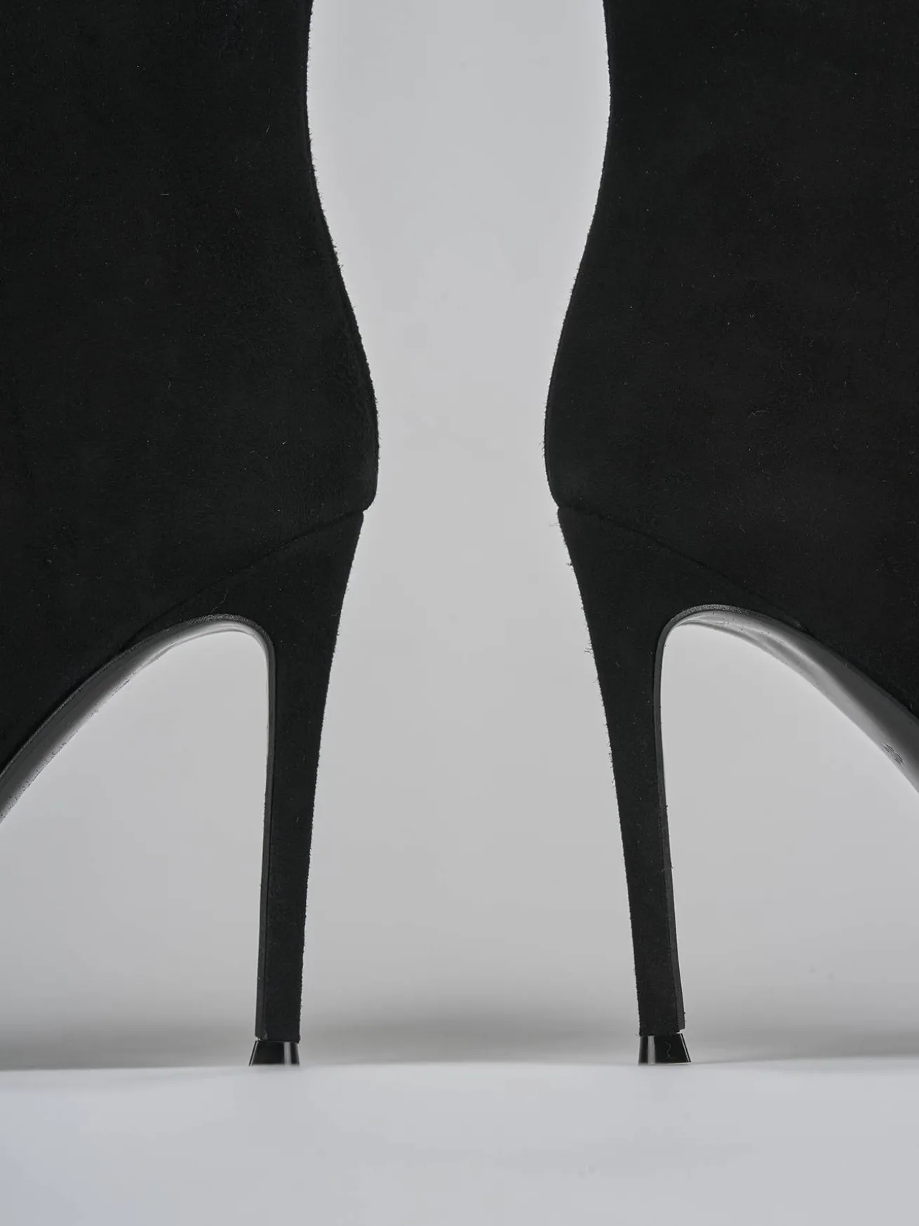 Stivali tacco 10cm camoscio nero