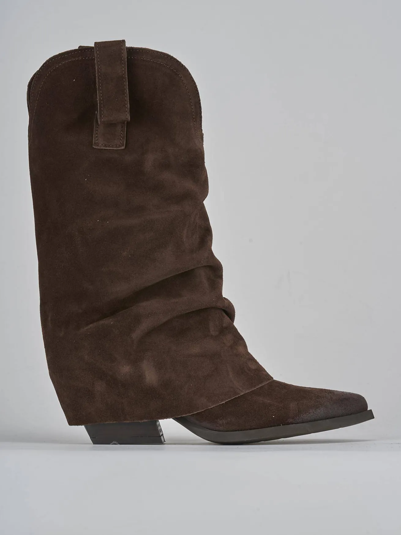 Stivali tacco 5cm camoscio testa