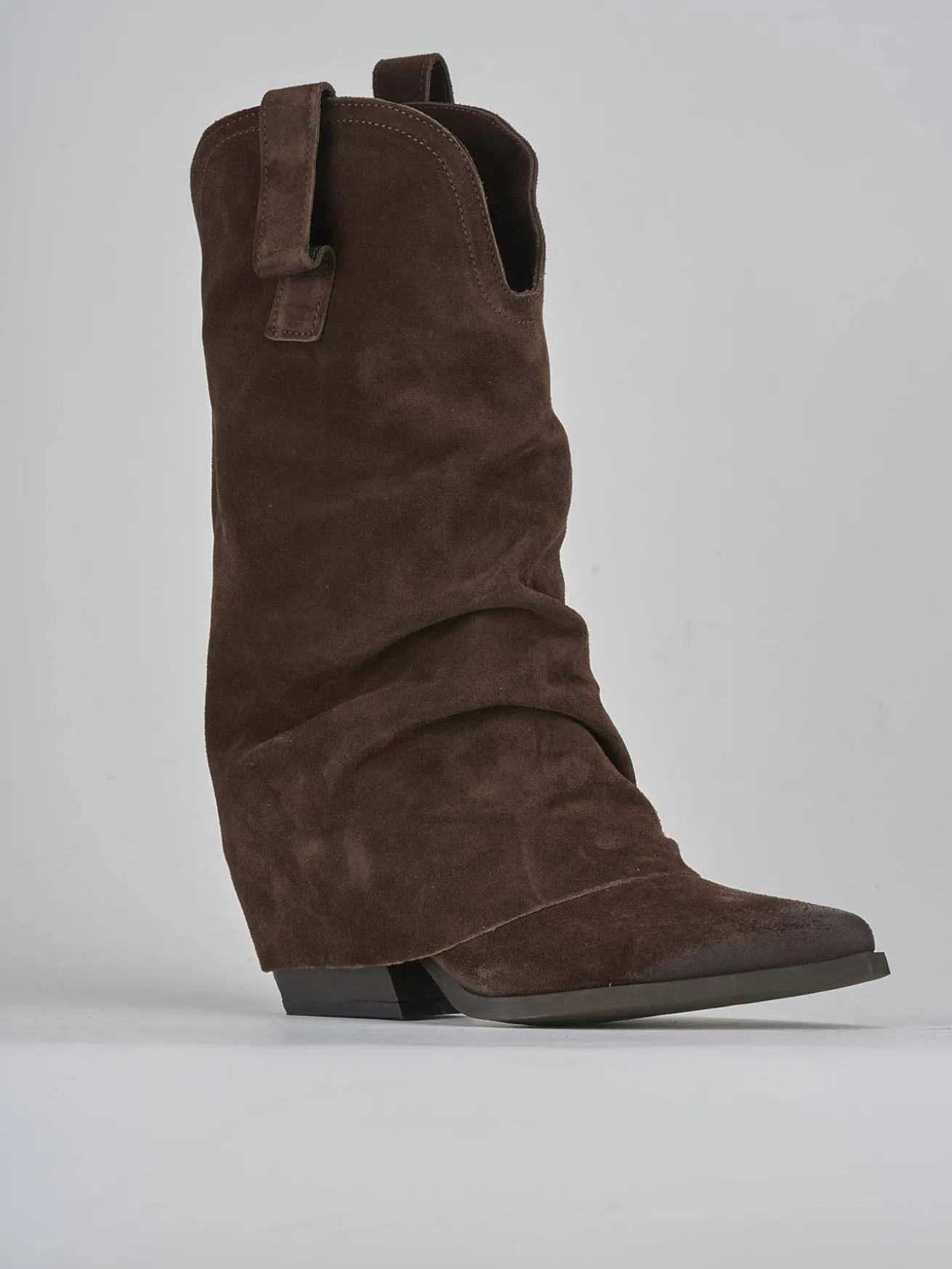 Stivali tacco 5cm camoscio testa