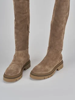 Stivali tacco 2cm camoscio beige