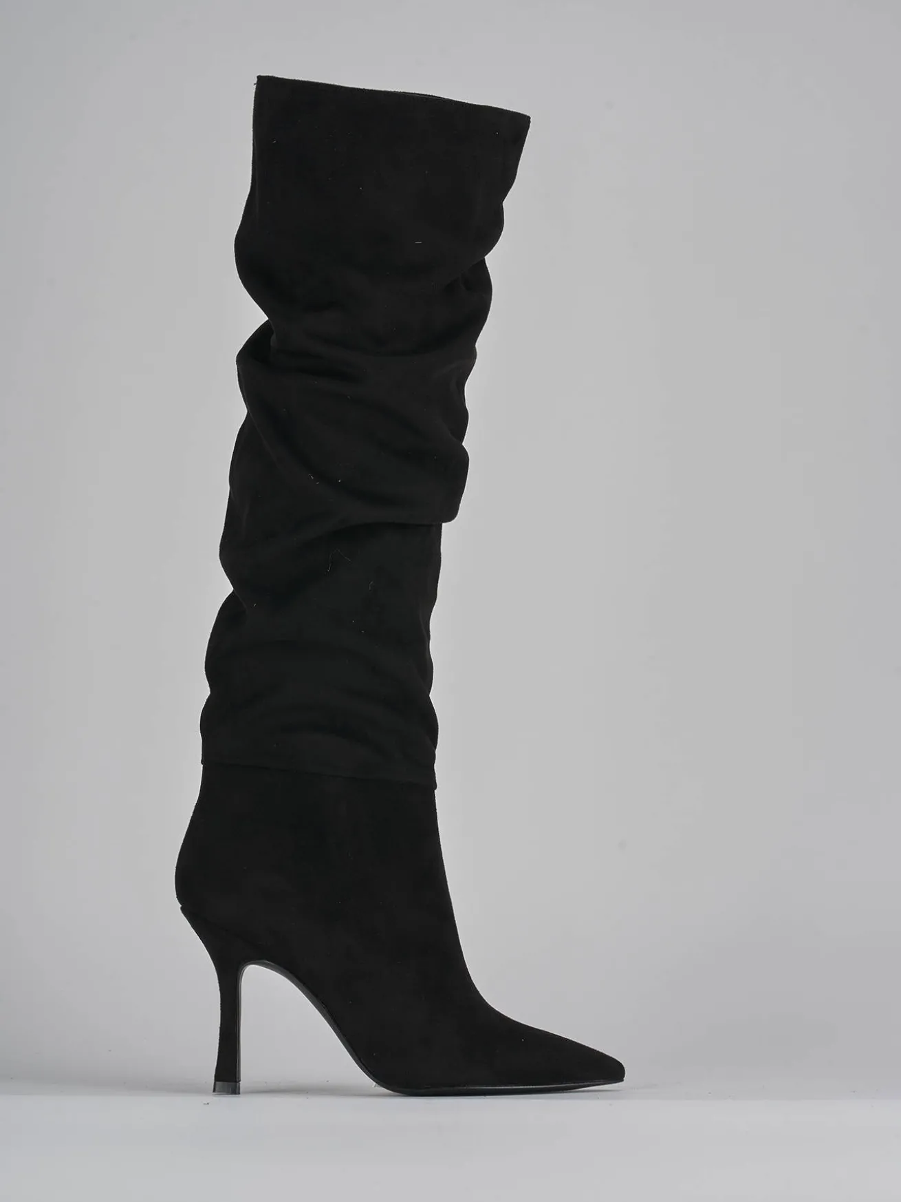 Stivali tacco 9cm camoscio nero