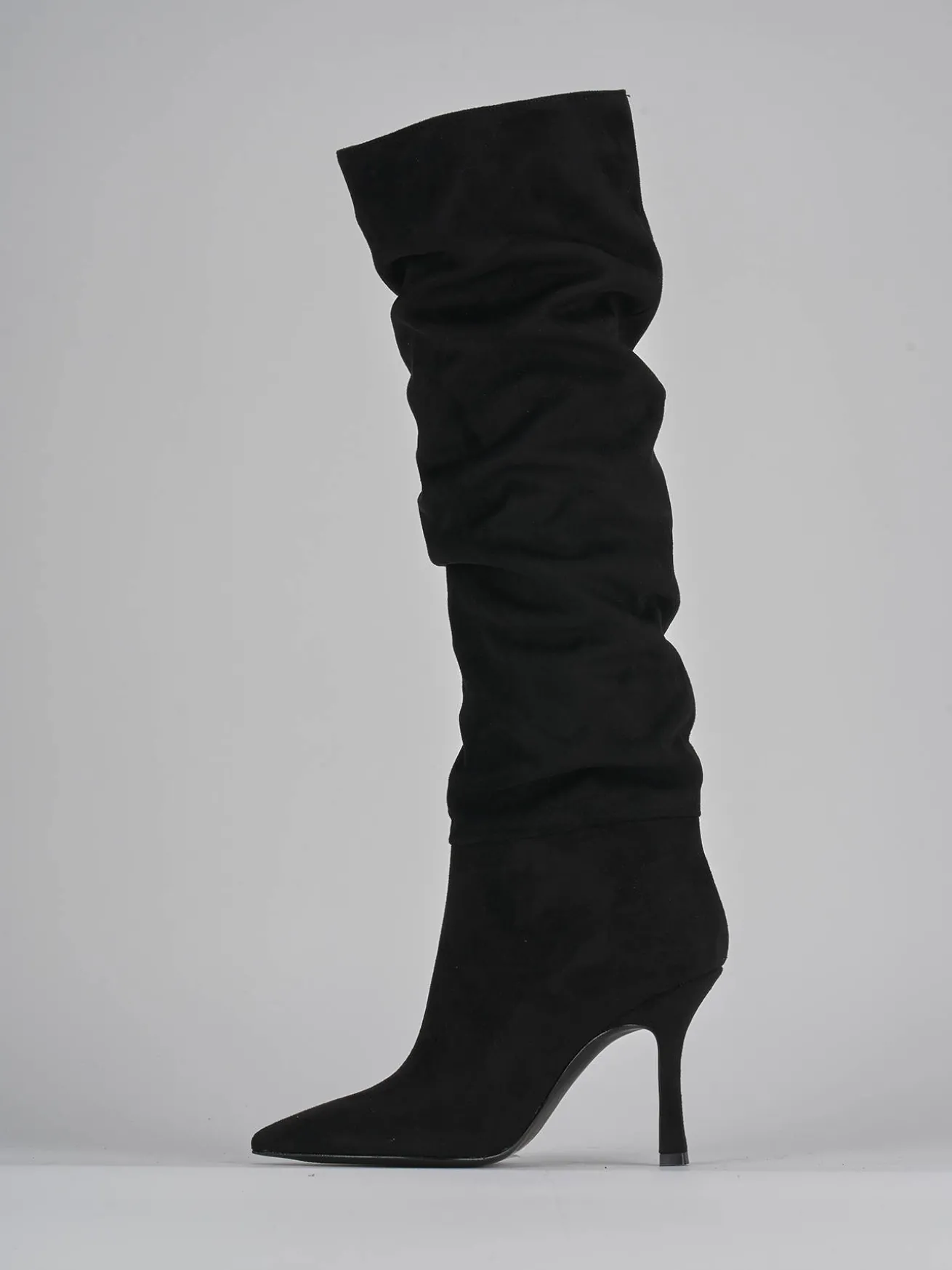 Stivali tacco 9cm camoscio nero