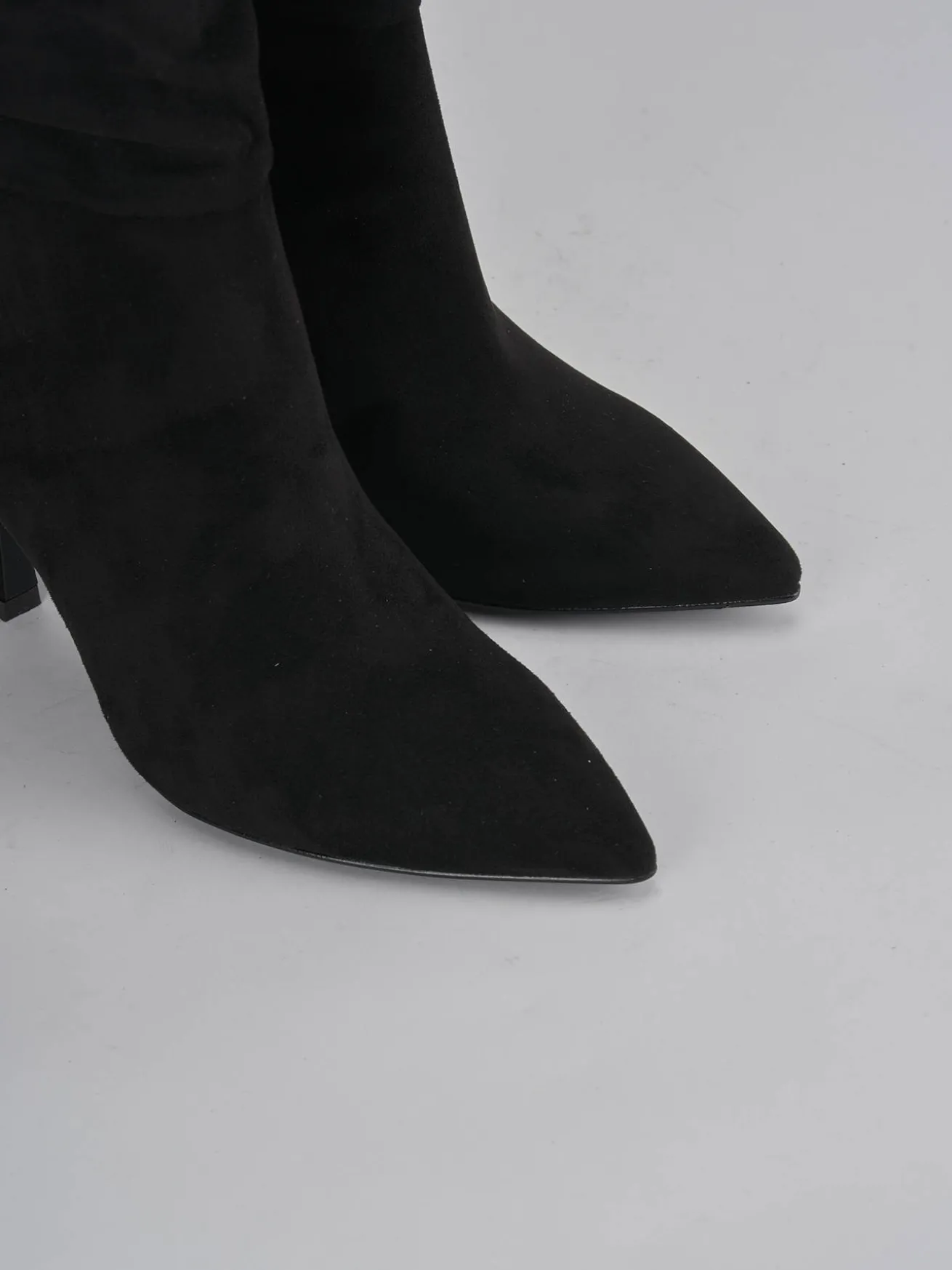 Stivali tacco 9cm camoscio nero