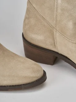 Stivali tacco 3cm camoscio beige