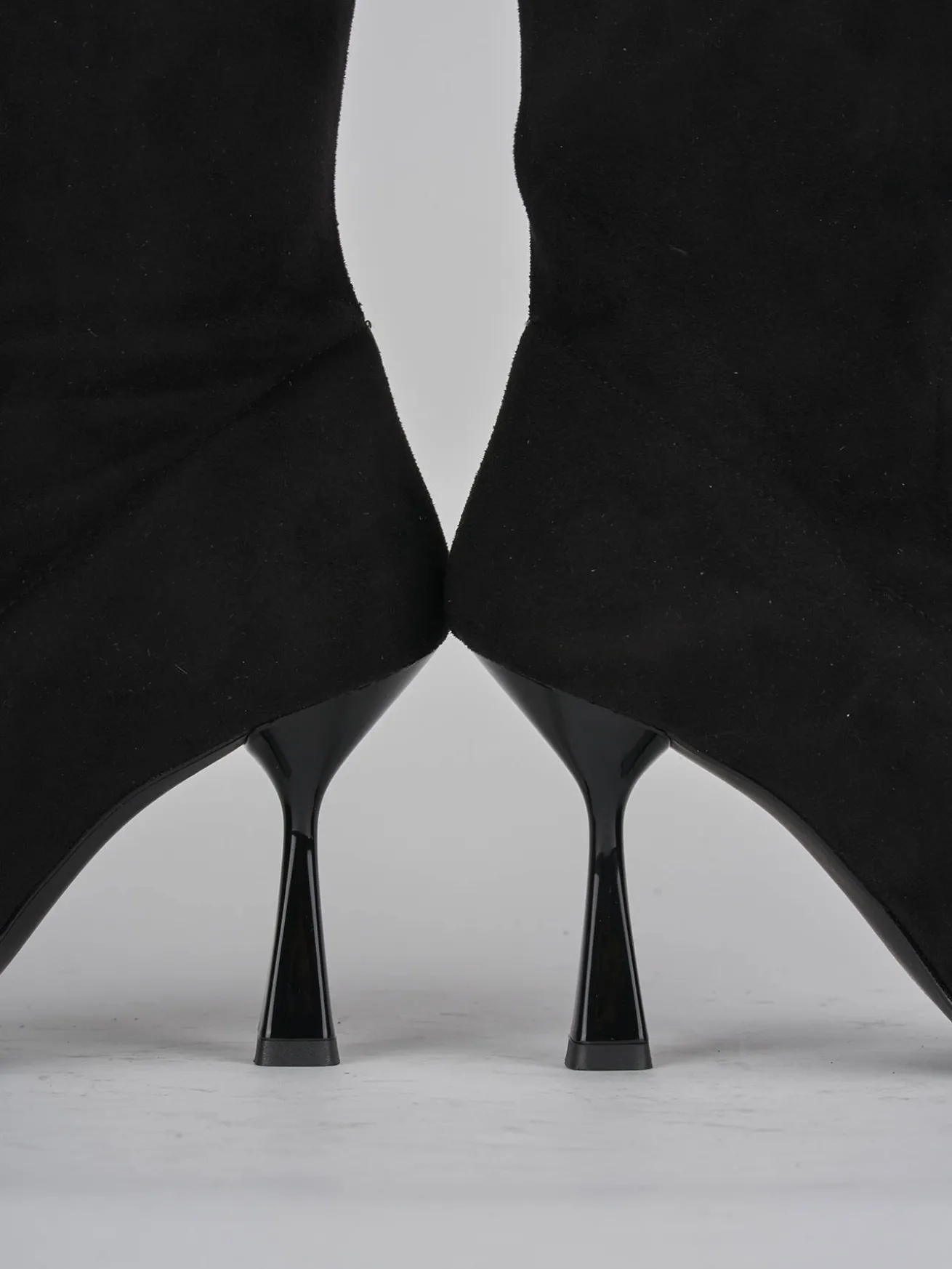 Stivali tacco 9cm camoscio nero