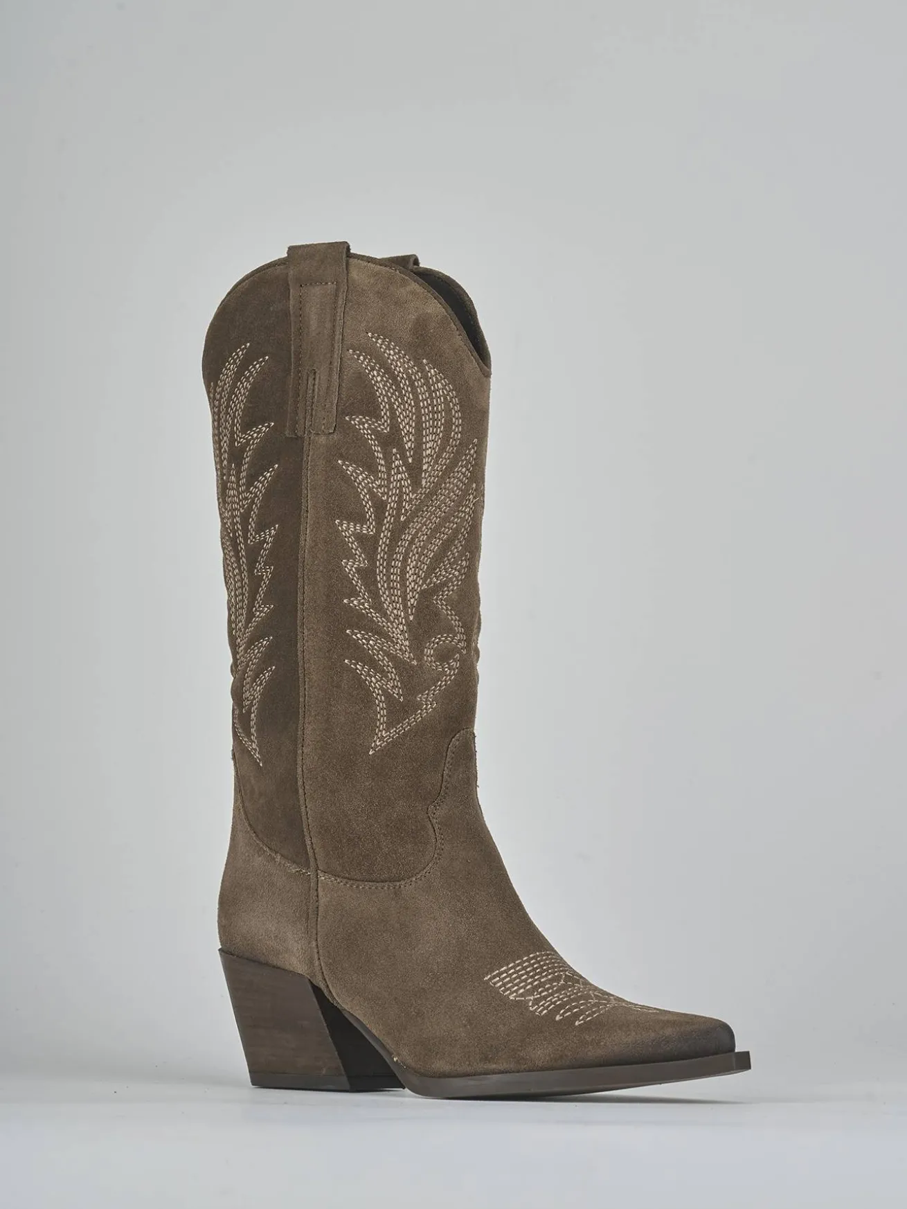 Stivali tacco 5cm camoscio beige