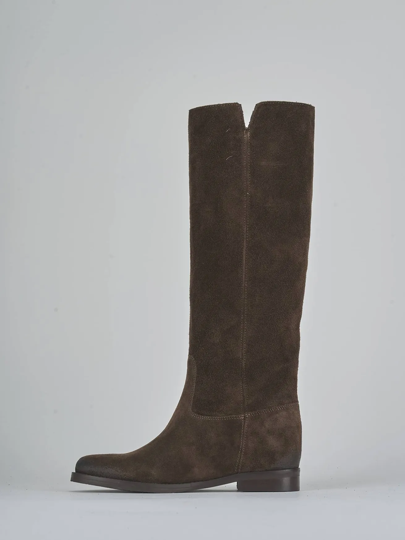 Stivali tacco 2cm camoscio testa