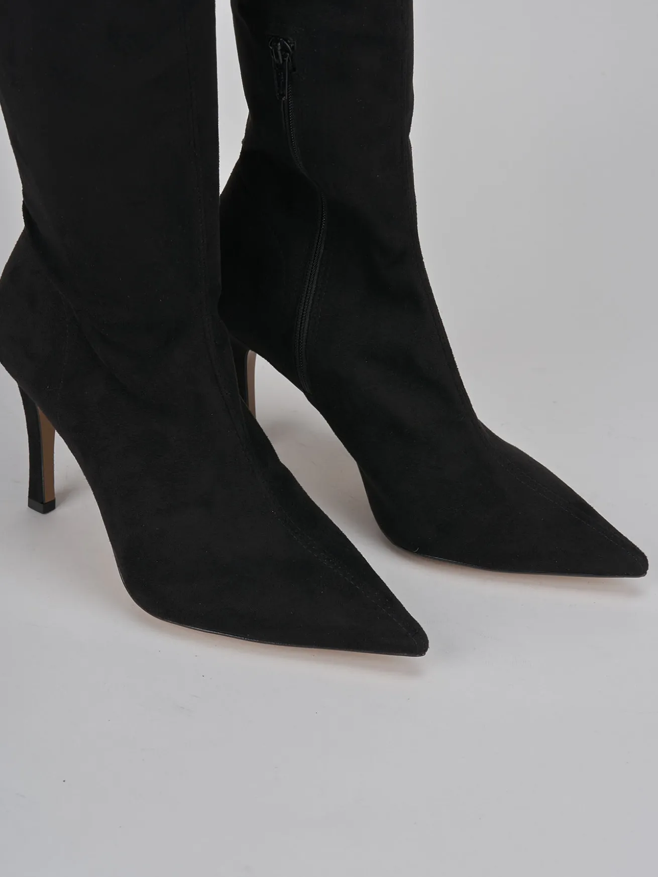 Stivali tacco 9cm camoscio nero