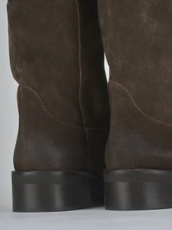 Stivali tacco 4cm camoscio testa